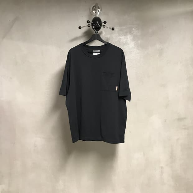 아크네 스튜디오 블랙 반팔 티셔츠 L