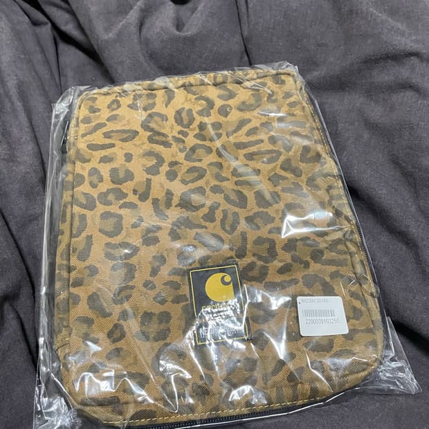 칼하트 네이버후드 아이패드 케이스