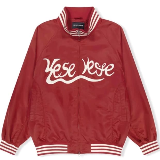 예스아이씨 하이 넥 스타디움 바시티 자 켓 레드