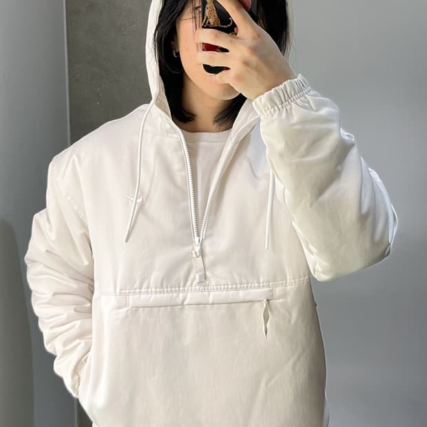 나이키 NRG 솔로 스우시 아노락