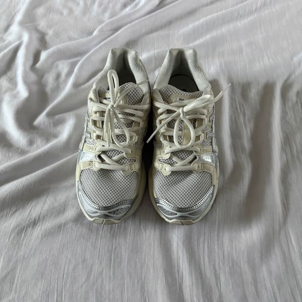 아식스 젤 님버스 240