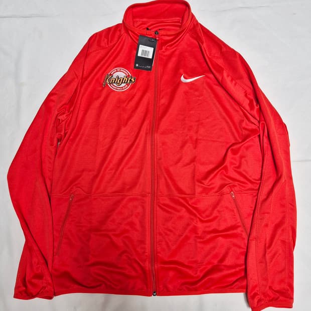 서울 SK 트레이닝 상의 팝니다 