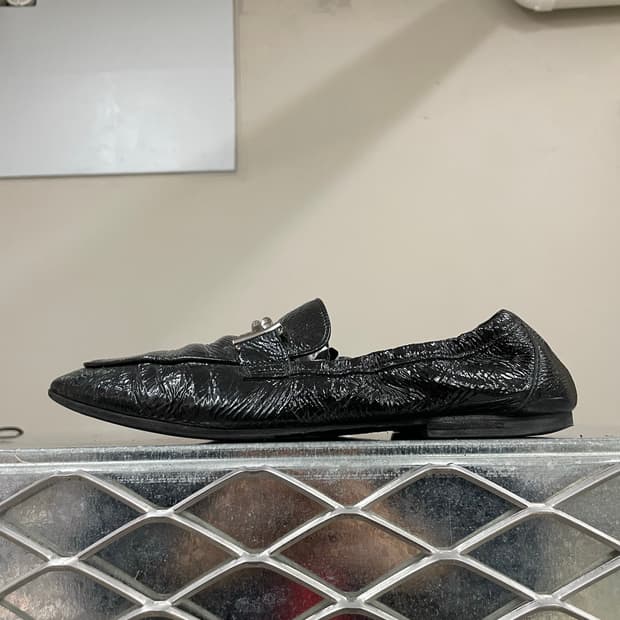 토즈 레더 플랫 로퍼 블랙 39