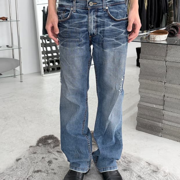 2000‘s 아르마니 크랙 워시드 데님 팬츠