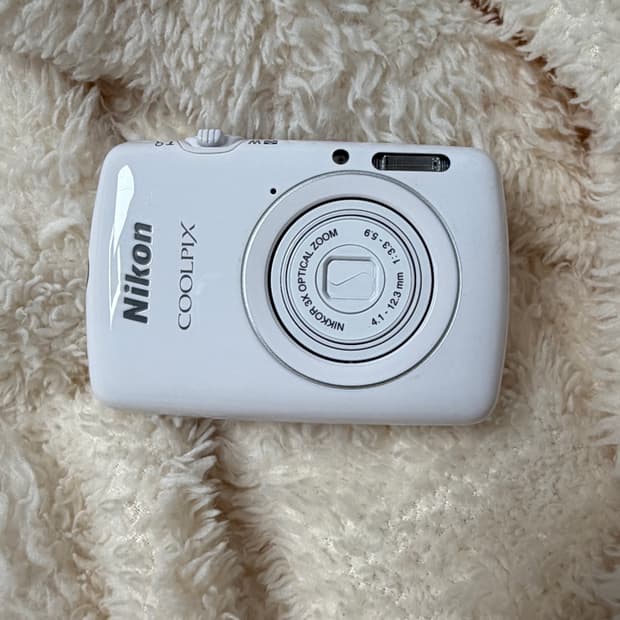 [NIKON] coolpix s01 화이트 (제니디카,쿨픽스s01)
