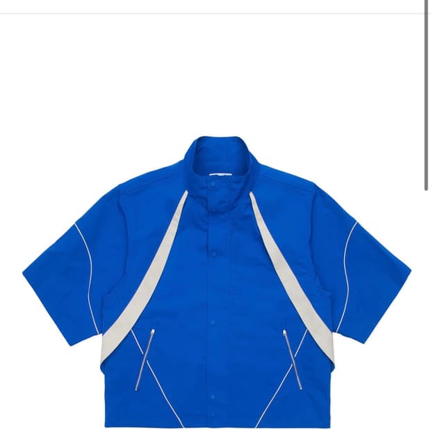아더에러 acere jacket 구해요