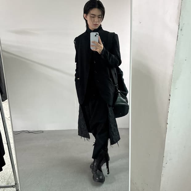 블랙 꼼데가르송 하이넥 리버서블 도킹 코트