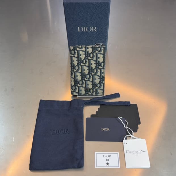 [리오브전포점] 디올 오블리크 오거나이저 카드지갑 