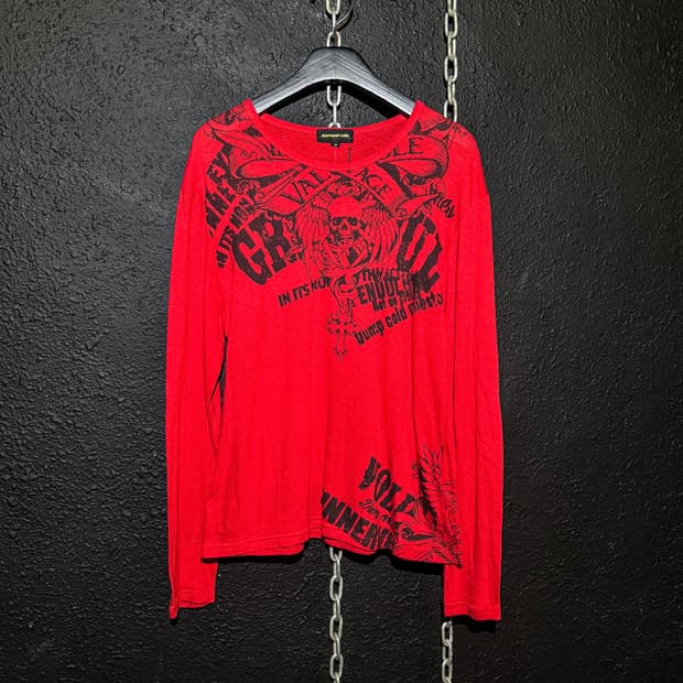 Kiss up Corp – Red Skull Graphic Long-sl