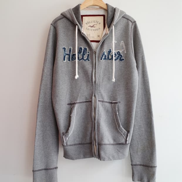 HOLLISTER 홀리스터 레터링 자수 후디