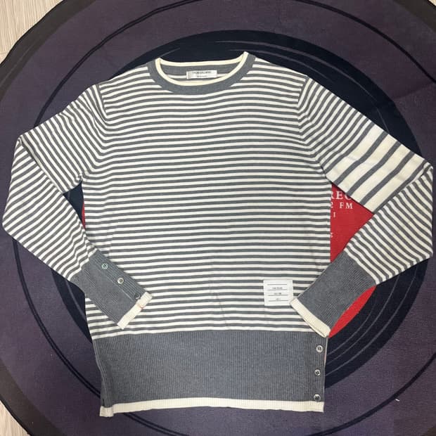 톰브라운 4선 스트라이프 풀오버 니트 Size.1