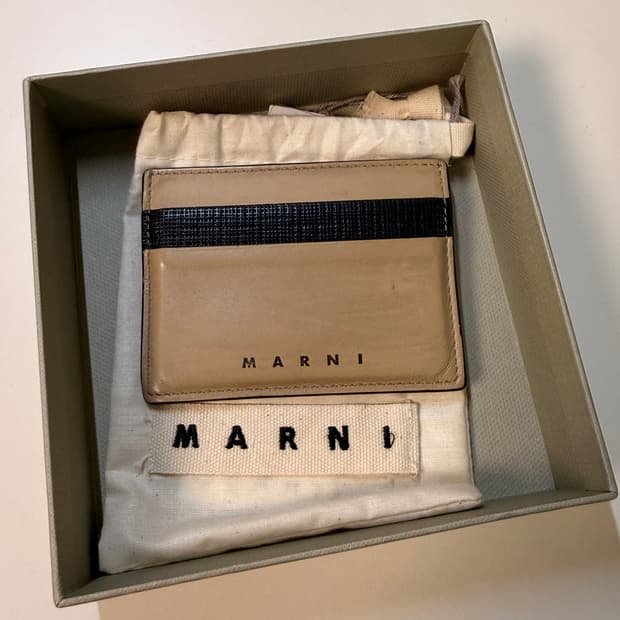 마르니 카드지갑
