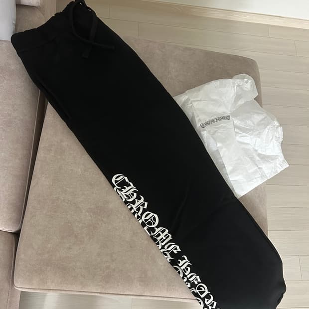 크롬하츠 스크롤로고 스웻팬츠 L