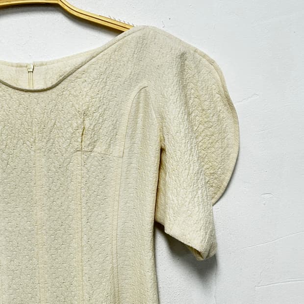 페이우 아이보리 반팔 원피스