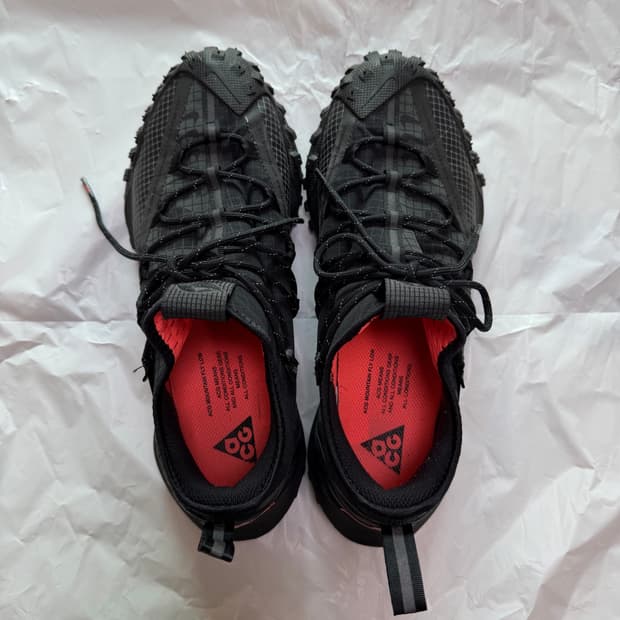 나이키 ACG 마운틴 플라이 로우 앤트러사이트 280