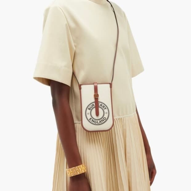 (정품) 버버리 폰홀더 크로스백 (명품 가방 숄더백 폰백)