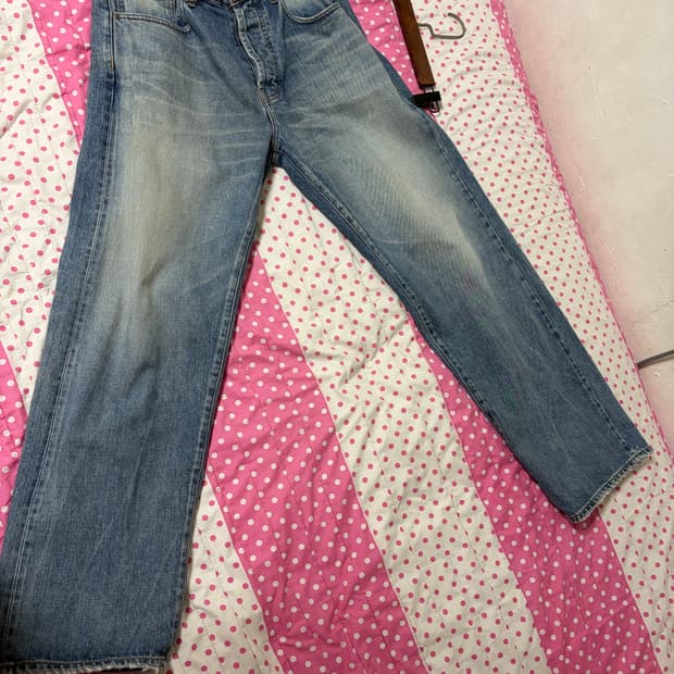 슈프림 디스트레스드 진 24ss