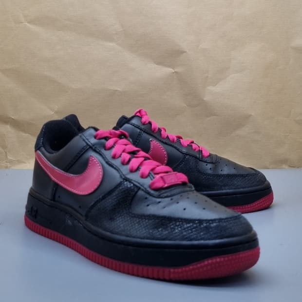 나이키 에어포스1 블랙핑크 여성운동화235