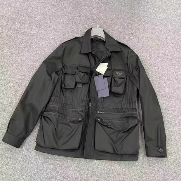 프라다 멀티포켓 나일론 셔츠 자켓 