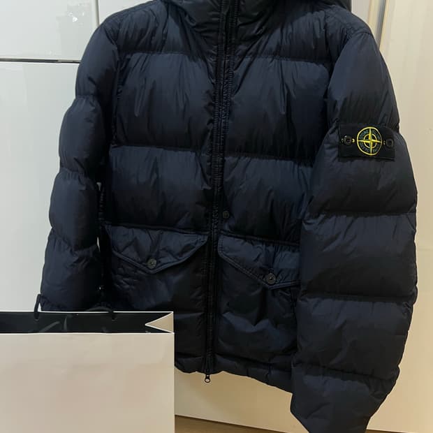 25fw 스톤아일랜드 크링클랩스패딩 105-107 (새상품급)