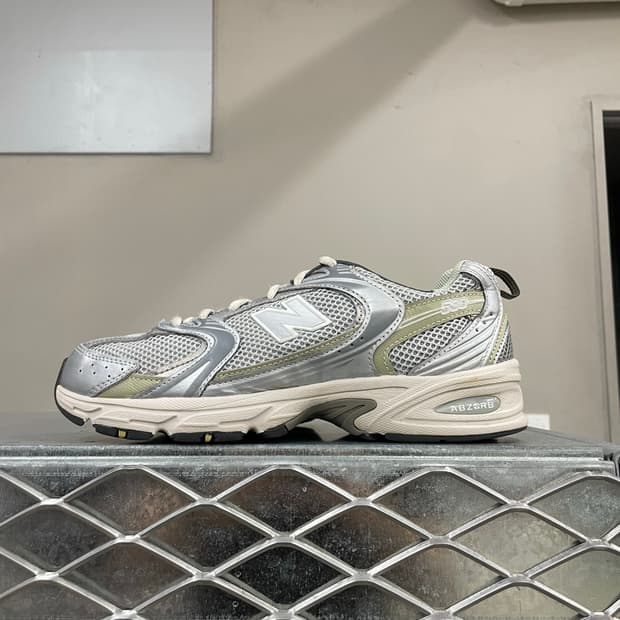 뉴발란스 530 실버 카키 260 (gr-5968)