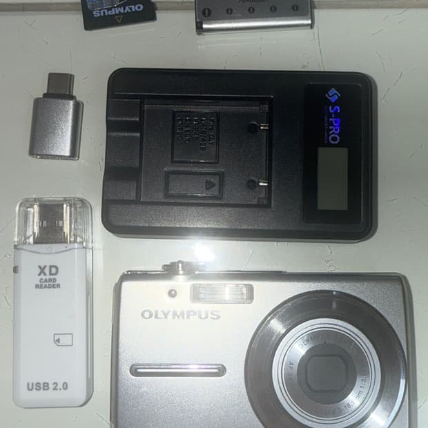 빈티지 디카 올림푸스 FE-230