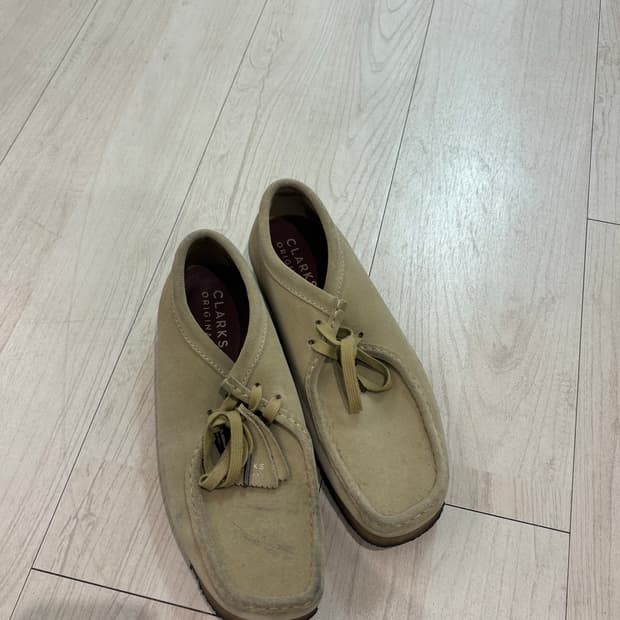 클락스 왈라비 275