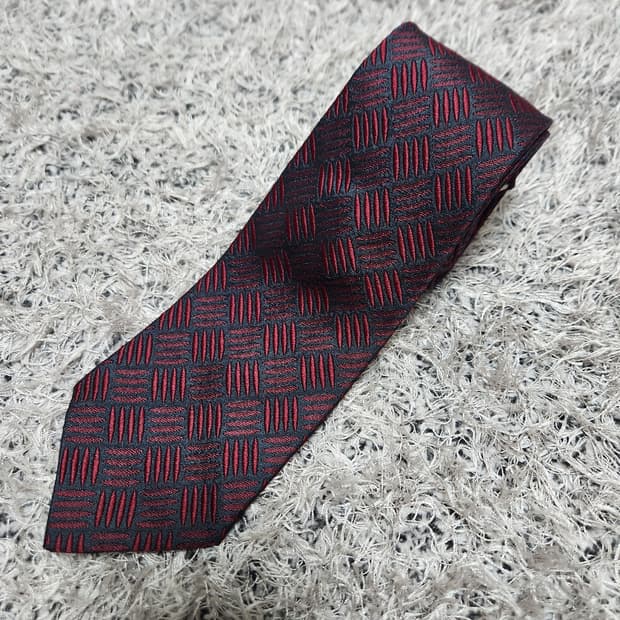 도미니크프랑스 사선 패턴 넥타이 Free - N2