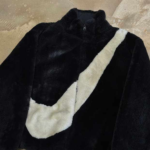 L 나이키 빅스우시 퍼 자켓