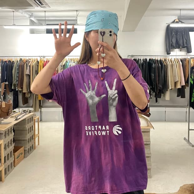ADIDAS bleach washed 25 t-shirts