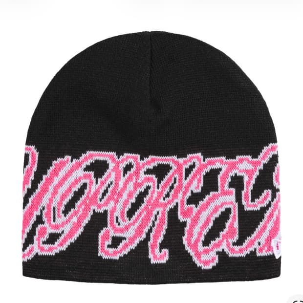 슈프림 뉴에라 커시브 비니 블랙 - 26SS