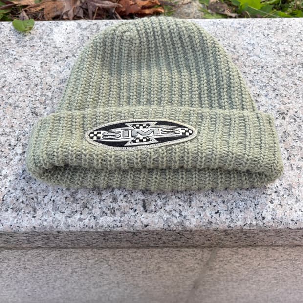 Sims 립 커프 비니 (made in USA)