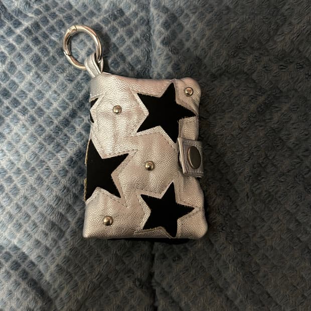 퍼피북클럽 이스트쿤스트 콜라보