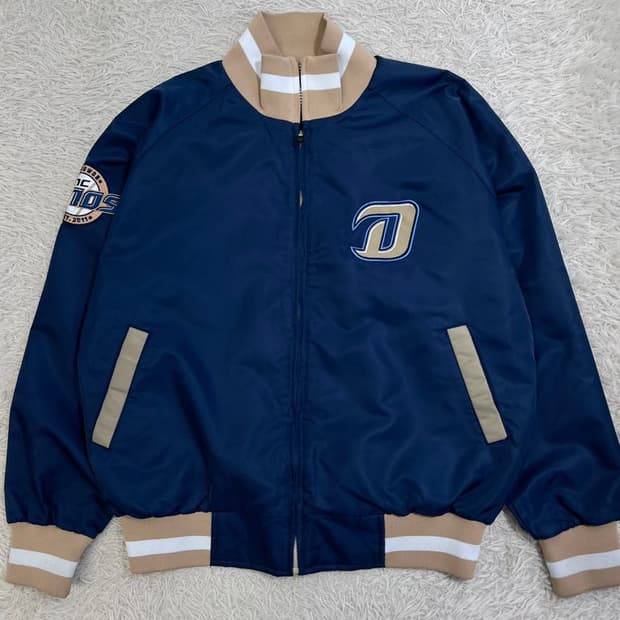 NC 다이노스 춘추 바람막이/#3323