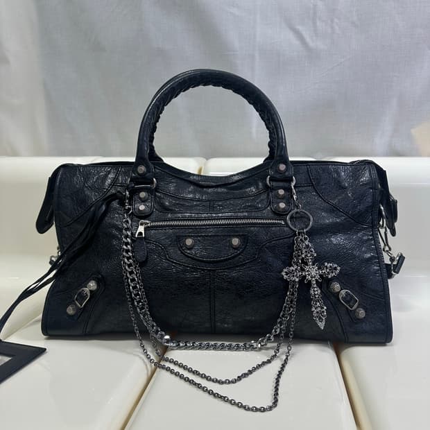 [A 정품] 발렌시아가 시티 모터백 파트타임 블랙