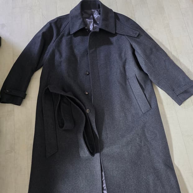 포커페이스 캐시미어 울 벨티드 수티앵 발마칸 46