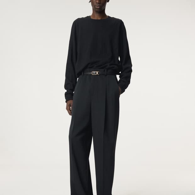 렉토 턱 슬랙스M 삽니다