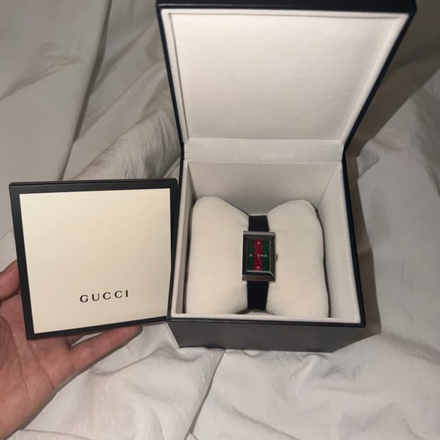 구찌 G-프레임 트리컬러 여성 시계