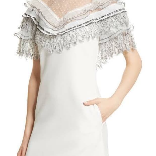 셀프포트레이트 레이스 프릴 미니 원피스 2사이즈