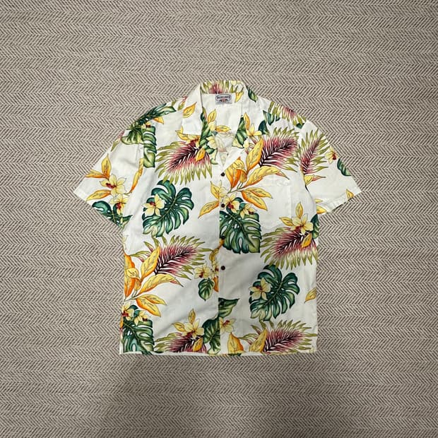 VINTAGE usa made hawaiian shirt