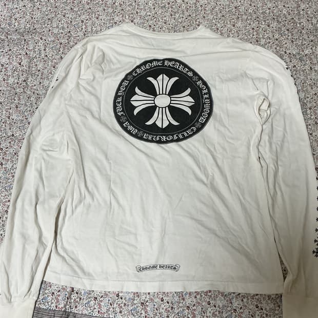 크롬하츠 ch플러스 롱슬리브 사이즈 L