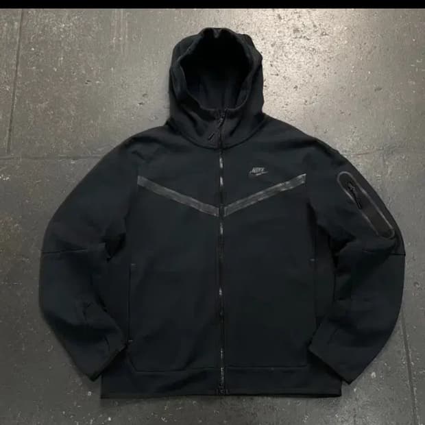 나이키 테크팩 L