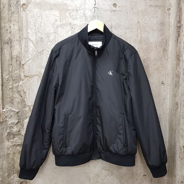 캘빈클라인 경량 패딩 블루종 L사이즈 