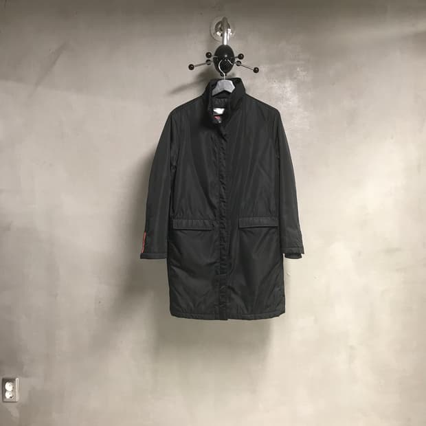 프라다 스포츠 블랙 코트 38(W)