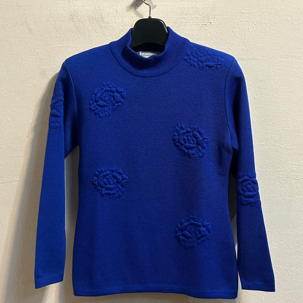 입생로랑 빈티지 로즈 엠보 니트 탑 