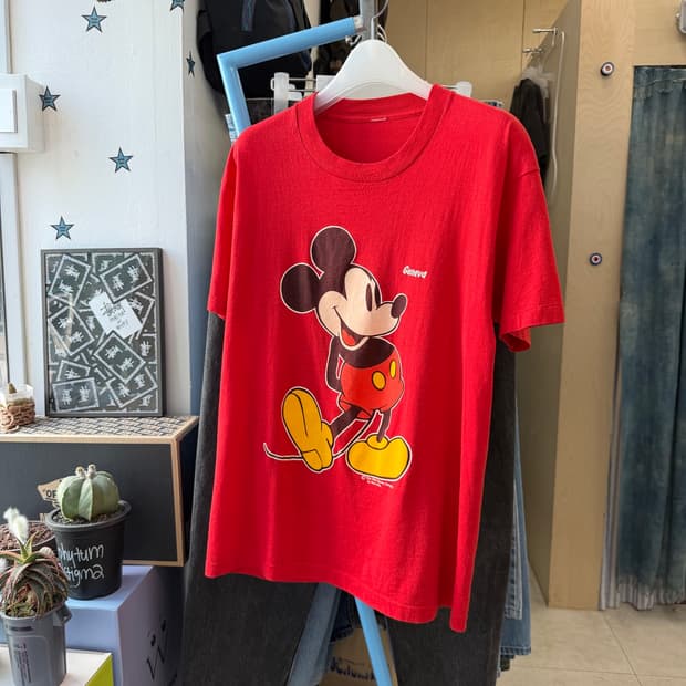 90s The Walt Disney Company mickey