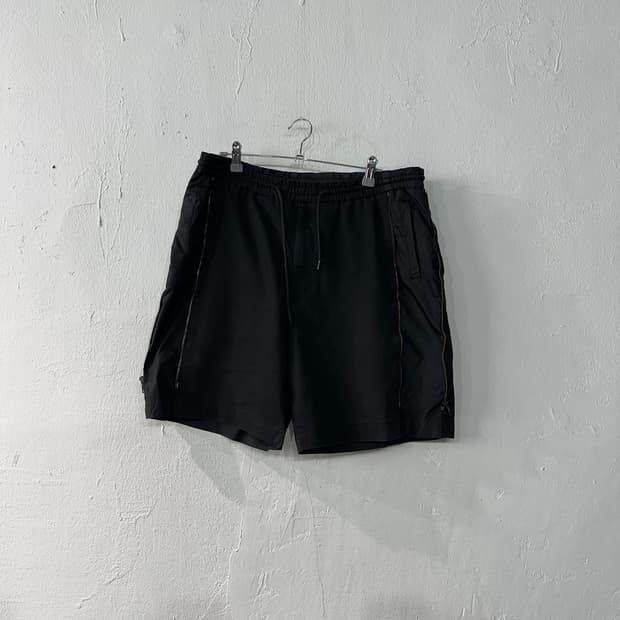 준지 사이드지퍼 나일론 반바지 48