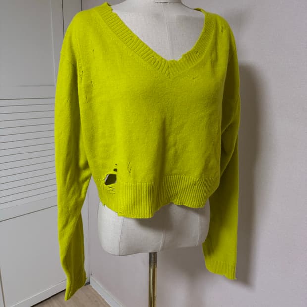 StandAlone 라임 크롭 니트 F 새상품 