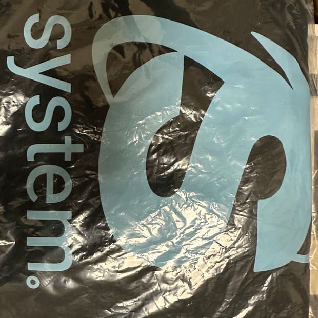 시스템서울 반팔티 black