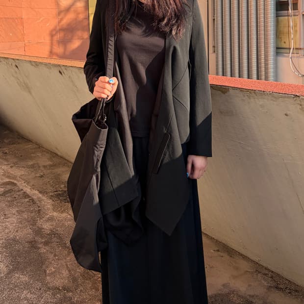 시스테레 드레이프 자켓